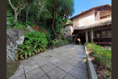 30_photo/952742ea99.2d782e9ced6b4695-ATLAS-90b6ce11-12be-4875-bbf9-8f7532f38eb7.jpg de casa à venda com 6 quartos, 695m² em Ponta das Canas, Florianópolis