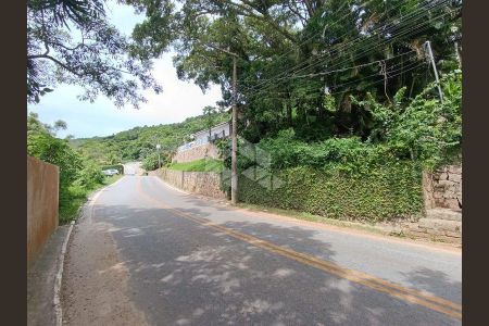 33_photo/952742ebab.a275750a9bfe0216-ATLAS-b6a714e8-41b6-41eb-bfd5-62235d3a8174.jpg de casa para alugar com 3 quartos, 150m² em Ponta das Canas, Florianópolis