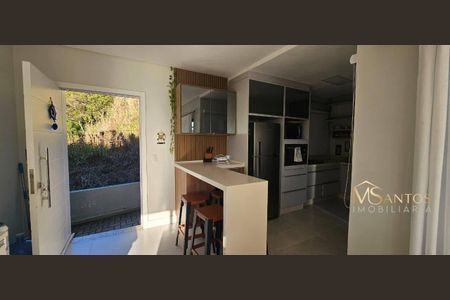 11_photo/952742ebc1.c2d0365adcb3b71c-ATLAS-6fe77be8-8b6f-49d9-9a8d-909e47b5cd7a.jpg de casa à venda com 3 quartos, 160m² em Ponta das Canas, Florianópolis