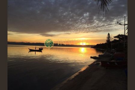 8_photo/952742ebe3.8a3b691a8180766f-ATLAS-36de2949-1d44-4bdd-9d86-06356d6e31d6.jpg de casa à venda com 18 quartos, 803m² em Ponta das Canas, Florianópolis