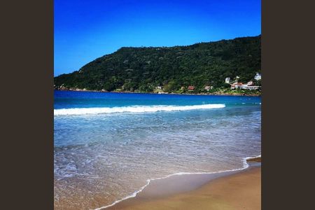 27_photo/952742ebe3.8a3b691a8180766f-ATLAS-a8acf4a2-8cad-4cf2-abca-a103e1ba3afc.jpg de casa à venda com 18 quartos, 803m² em Ponta das Canas, Florianópolis