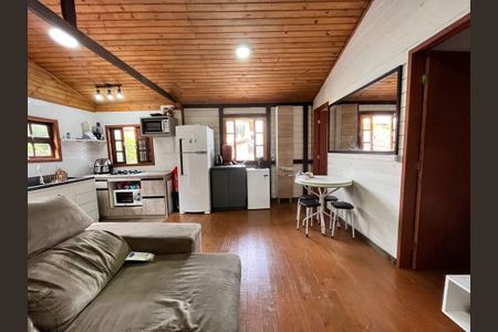 9_photo/952742ebe5.ceff8192393c33de-ATLAS-b476acb9-8208-4fff-be2e-6e51371aa5b9.jpg de casa à venda com 2 quartos, 60m² em Lagoinha do Norte, Florianópolis