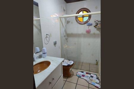 8_photo/952742ee3d.6c623372c172fc17-ATLAS-45c00a62-c3f3-41df-9bde-160610002dbe.jpg de casa à venda com 4 quartos, 250m² em Ponta das Canas, Florianópolis