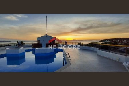 6_photo/952742f0fd.b1a5dcb4e91a5352-ATLAS-58c2f4df-e340-42d4-a364-510e022aea3a.jpg de apartamento à venda com 1 quarto, 42m² em Ponta das Canas, Florianópolis