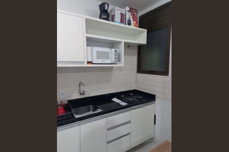 10_photo/952742f103.b1a5dcb4e91a5352-ATLAS-8b71cfe4-868e-4d4c-a544-c4394c82004f.jpg de apartamento à venda com 1 quarto, 54m² em Ponta das Canas, Florianópolis