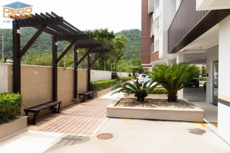 3_photo/952742f61b.292b08bc9ee84449-ATLAS-2b9aa77f-4209-4070-b6d7-4c8367eb2cee.jpg de apartamento para alugar com 2 quartos, 68m² em Canasvieiras, Florianópolis