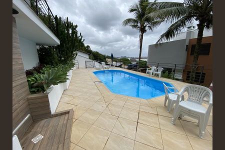 5_photo/9527438061.9cef0965190da785-ATLAS-7585e1bd-7767-4fec-a65f-1f8cf47805e9.jpg de apartamento para alugar com 2 quartos, 69m² em Jurerê, Florianópolis