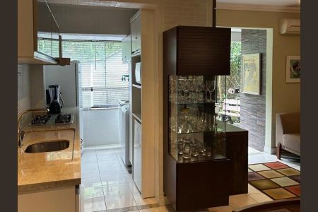 7_photo/9527438061.9cef0965190da785-ATLAS-ec5f0248-20ca-4c3e-80a9-d08da4cc58a6.jpg de apartamento para alugar com 2 quartos, 69m² em Jurerê, Florianópolis