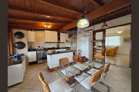 1_photo/952743807f.27e10dbf7c8e9f0b-ATLAS-7a9da52f-b68b-4555-b8fd-44ef44051ee1.jpg de apartamento à venda com 3 quartos, 100m² em Canasvieiras, Florianópolis