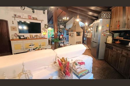 7_photo/9527438247.04a823dc9d4d949a-ATLAS-8de5b468-a3dd-42d0-a4ec-73c87bbdfb3d.jpg de casa à venda com 4 quartos, 226m² em Canasvieiras, Florianópolis