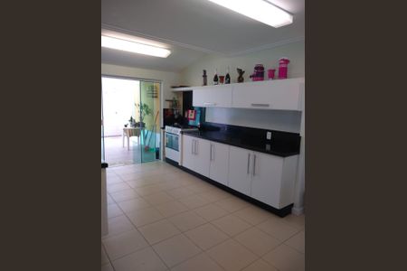 14_photo/9527438267.1c30879e3ee593f9-ATLAS-b3dca7ea-7ef8-4fc7-8eae-a2ad55203e58.jpg de casa à venda com 5 quartos, 185m² em Canasvieiras, Florianópolis