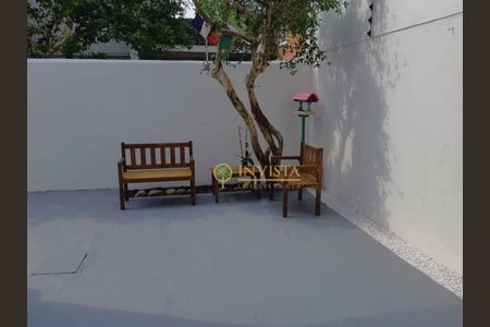 4_photo/952743831d.f7e81ba1849dc159-ATLAS-69b1e30a-8384-4bd2-bc88-feeb9d1a3584.jpg de casa à venda com 4 quartos, 198m² em Canasvieiras, Florianópolis