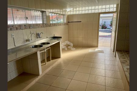 5_photo/9527438333.71d57c28792d37c8-ATLAS-2dad58d1-4e57-4c3a-a58e-7bd03df686f6.jpg de casa à venda com 3 quartos, 175m² em Canasvieiras, Florianópolis