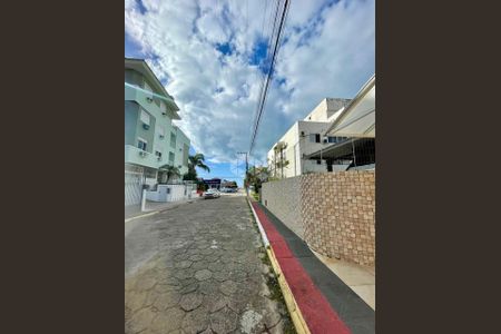 4_photo/9527438333.71d57c28792d37c8-ATLAS-bb49a127-735f-4f50-a45e-e7e6be60d54e.jpg de casa à venda com 3 quartos, 175m² em Canasvieiras, Florianópolis