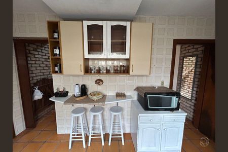 10_photo/9527438343.935c805baf9a7d1f-ATLAS-2fd50d83-bf7f-42e2-b740-d58e0ded6cdc.jpg de casa à venda com 4 quartos, 181m² em Canasvieiras, Florianópolis