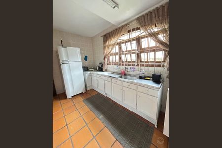11_photo/9527438343.935c805baf9a7d1f-ATLAS-b6e79e3f-9c3e-4fb8-ba5b-572384b0793a.jpg de casa à venda com 4 quartos, 181m² em Canasvieiras, Florianópolis
