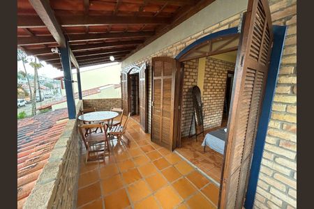 21_photo/9527438343.935c805baf9a7d1f-ATLAS-e48cc010-5593-465b-a7db-a1abe7d40f73.jpg de casa à venda com 4 quartos, 181m² em Canasvieiras, Florianópolis