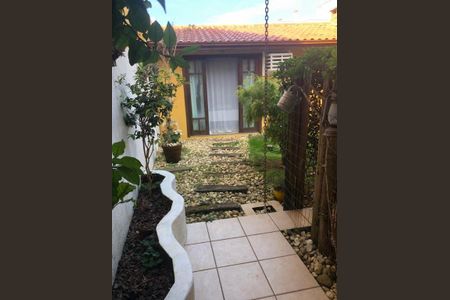 37_photo/952743849f.4f01e810a805cb87-ATLAS-4ecba63f-7ac2-48df-89d6-eeb06ddae5c4.jpg de casa à venda com 4 quartos, 175m² em Canasvieiras, Florianópolis