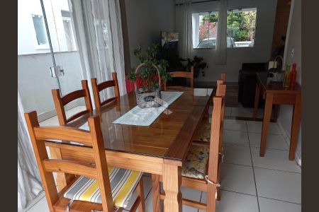 4_photo/9527439099.06d0e82101a84137-ATLAS-0592015b-6837-4b96-abf3-ead38bf7545d.jpg de casa à venda com 3 quartos, 170m² em Canasvieiras, Florianópolis