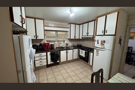 1_photo/95274394cf.dd63bef89a0f751f-ATLAS-04c2a640-fba6-42eb-9dcd-c4e3eb8f7510.jpg de casa à venda com 7 quartos, 400m² em Canasvieiras, Florianópolis