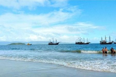 4_photo/95274397c5.b930efae6ce395b0-ATLAS-10e0cfba-059b-46d4-be4b-2c53f4cff83e.jpg de kitnet/studio à venda com 1 quarto, 57m² em Canasvieiras, Florianópolis