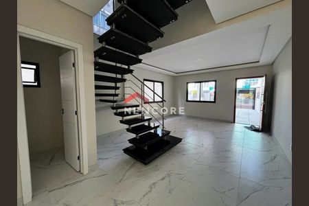 10_photo/95274397e7.04f4efb4ec0e2ec3-ATLAS-6b3a0215-e9b5-42d5-952b-c9bd0d1bc8fa.jpg de casa à venda com 3 quartos, 198m² em Canasvieiras, Florianópolis