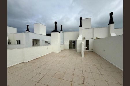 3_photo/95274399d9.8b0da689d0ca927c-ATLAS-569bb646-a802-4bb2-8da7-776adf3b11ad.jpg de apartamento à venda com 2 quartos, 139m² em Canasvieiras, Florianópolis