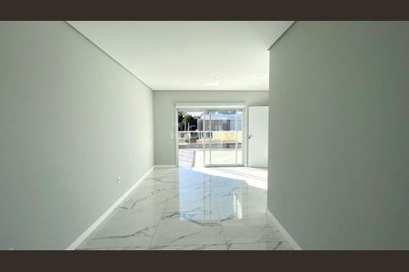 13_photo/9527439a17.206353ecc2220d31-ATLAS-0ceea7be-e8e8-4fde-b049-bb6204a4372c.jpg de casa à venda com 3 quartos, 244m² em Canasvieiras, Florianópolis