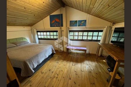 5_photo/9527439b0d.a5b61410c387fb0a-ATLAS-4137d480-1b2a-402e-a725-e71e9318d9df.jpg de casa à venda com 4 quartos, 100m² em Canasvieiras, Florianópolis