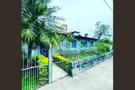 6_photo/9527439ba5.b60f5a7682bed42c-ATLAS-1f8f9abc-7d5d-4b35-9f89-8de5fb6f53c5.jpg de casa à venda com 6 quartos, 300m² em Canasvieiras, Florianópolis