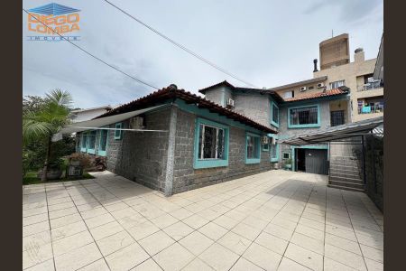 12_photo/9527439ba5.b60f5a7682bed42c-ATLAS-730ae76c-ffa9-498a-bc0e-8105cc47e0bc.jpg de casa à venda com 6 quartos, 269m² em Canasvieiras, Florianópolis
