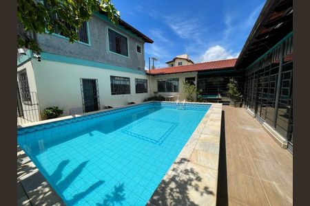 10_photo/9527439ba5.b60f5a7682bed42c-ATLAS-7566b7ce-c5ec-4b73-8f58-daa95b51b838.jpg de casa à venda com 6 quartos, 343m² em Canasvieiras, Florianópolis