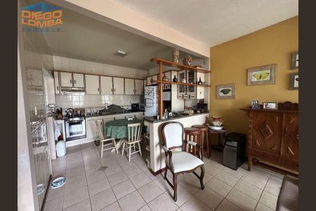 11_photo/9527439ba5.b60f5a7682bed42c-ATLAS-e60e9cce-9f32-495f-9e1d-b463071cab16.jpg de casa à venda com 6 quartos, 269m² em Canasvieiras, Florianópolis