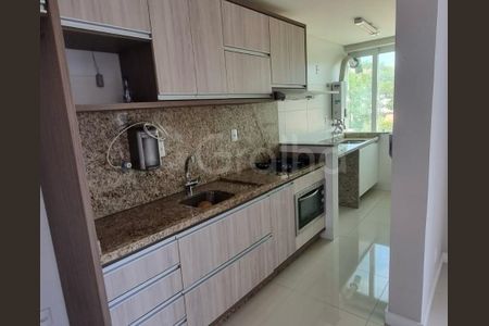 6_photo/9527439bbf.e9ec3e4a2a038524-ATLAS-b30f32a3-07cc-425a-9ca2-375b329eb6f5.jpg de apartamento à venda com 3 quartos, 83m² em Canasvieiras, Florianópolis