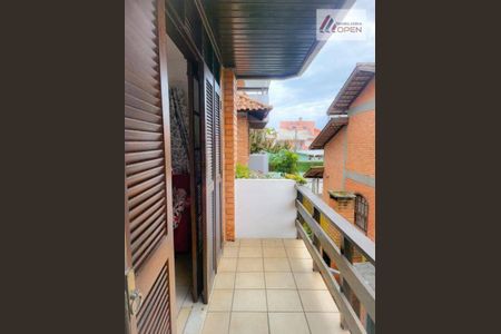 9_photo/9527439bd3.598c66e7e5047e83-ATLAS-33061b16-84b7-42e3-8067-d8847ff0c3ec.jpg de casa à venda com 3 quartos, 71m² em Canasvieiras, Florianópolis