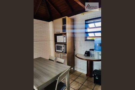 7_photo/9527439bd3.598c66e7e5047e83-ATLAS-6a01664e-a3a3-4efb-8e5e-03d62e3dd946.jpg de casa à venda com 3 quartos, 71m² em Canasvieiras, Florianópolis