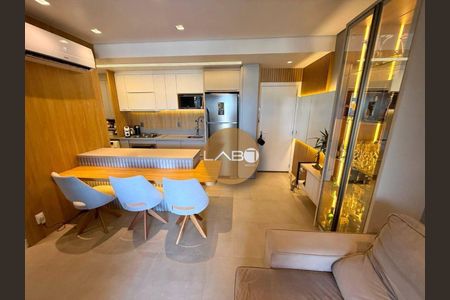 4_photo/9527439bdb.50b4bd4fbc63743d-ATLAS-e31138aa-eb33-479e-abae-1b5ef76206d9.jpg de apartamento à venda com 3 quartos, 86m² em Canasvieiras, Florianópolis