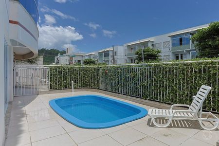 31_photo/9527439bed.d2c9f1c2cdc81b0b-ATLAS-8e0f49a6-dc21-49f8-9e56-b0ca5493db5f.jpg de apartamento à venda com 2 quartos, 90m² em Canasvieiras, Florianópolis