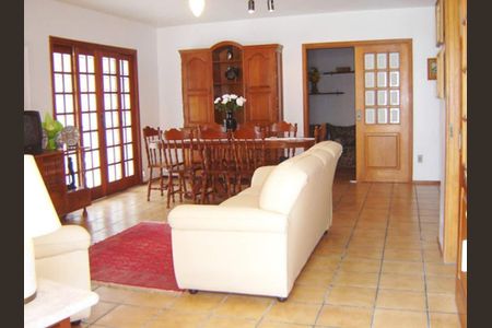 14_photo/9527439cd1.ea172da1998d40c3-ATLAS-8d162c65-dc0c-46bc-9000-d9a574e4fb56.jpg de casa à venda com 4 quartos, 198m² em Canasvieiras, Florianópolis