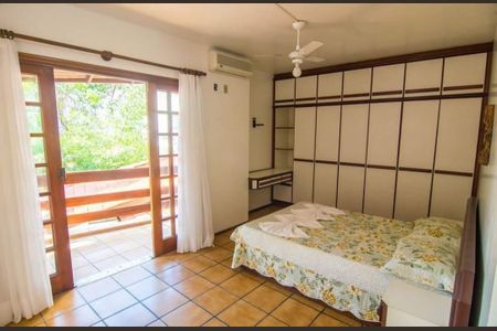 17_photo/9527439cd1.ea172da1998d40c3-ATLAS-cf8b5ee0-3d8a-44f5-b314-ea6eb7a54af1.jpg de casa à venda com 4 quartos, 198m² em Canasvieiras, Florianópolis
