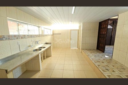 21_photo/9527439cd5.10655cb5bd00a8f7-ATLAS-97fa27e3-d8f6-45a3-8d69-c5bafe71d874.jpg de casa à venda com 4 quartos, 174m² em Canasvieiras, Florianópolis