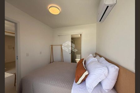 5_photo/952743a29b.dc526009d8776ff9-ATLAS-032d317b-e0be-4842-8451-4e90f56983f3.jpg de apartamento à venda com 2 quartos, 68m² em Canasvieiras, Florianópolis