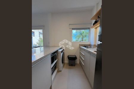 10_photo/952743a4d3.2a17df7df6ae08cb-ATLAS-a462a184-88e2-439d-ab6a-916a54dd2d00.jpg de apartamento à venda com 1 quarto, 36m² em Canasvieiras, Florianópolis