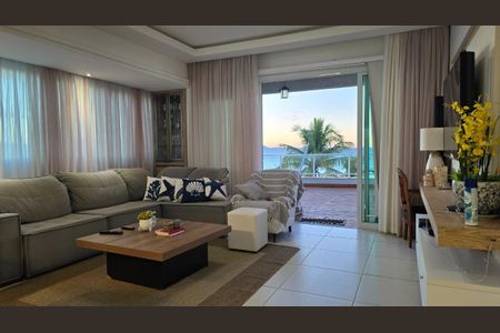 34_photo/952743a5a9.42d6f162bc0906b6-ATLAS-9be7beae-1e48-4c95-801a-0c18a8de491b.jpg de apartamento à venda com 3 quartos, 300m² em Canasvieiras, Florianópolis