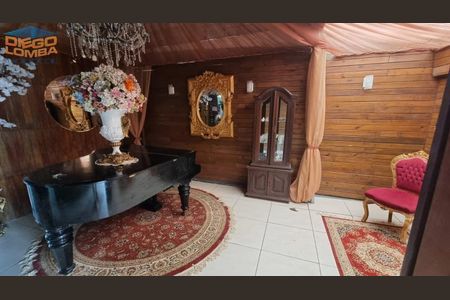 4_photo/952743ad2f.f861ecc718bdcbd7-ATLAS-dbd65b8d-8e2f-47dd-9439-96612b263d38.jpg de casa à venda com 4 quartos, 315m² em Cachoeira do Bom Jesus, Florianópolis