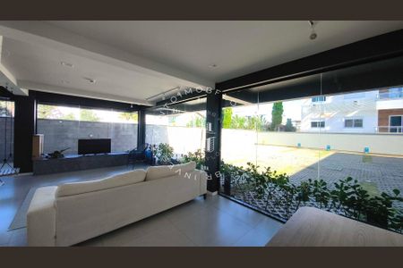 3_photo/952743b0e9.5ff310db5c247d1b-ATLAS-5204a864-e43e-485f-9810-a9ffa8ad96bf.jpg de kitnet/studio à venda com 1 quarto, 15m² em Canasvieiras, Florianópolis