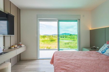 13_photo/952743dc57.2d782e9ced6b4695-ATLAS-1a4b3695-a7fb-473c-8cfd-35f1a4985fe1.jpg de casa à venda com 3 quartos, 240m² em Vargem Grande, Florianópolis