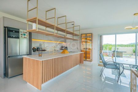 5_photo/952743dc57.2d782e9ced6b4695-ATLAS-2ed3a5ed-0e1e-4ee7-bf3c-2360a685f482.jpg de casa à venda com 3 quartos, 240m² em Vargem Grande, Florianópolis