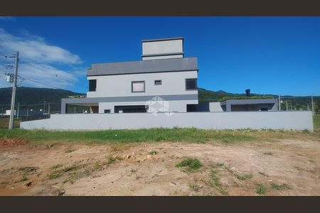 48_photo/952743dc57.b9011c6352d0a570-ATLAS-be69220a-e03e-438b-beef-e8516b33492b.jpg de casa à venda com 3 quartos, 260m² em Vargem Grande, Florianópolis