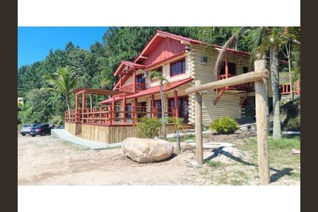 25_photo/952743dd0d.31f4e6402abbca47-ATLAS-9acb6a73-ba99-4f43-a88e-aabceb498efb.jpg de casa para alugar com 0 quarto, 352m² em Canasvieiras, Florianópolis